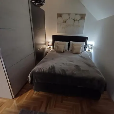 Viento 18 Apartment *
